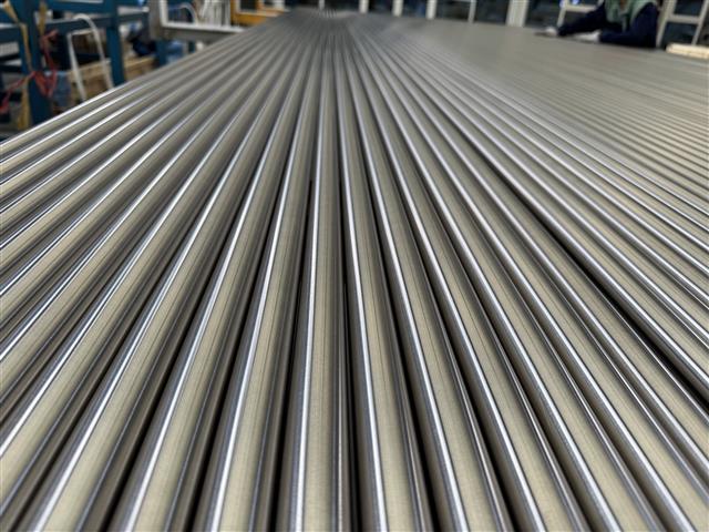 ASTMB167 ASTMB829 Inconel601/UNS N06601/ 2.4851/NCF 601 Seamless Nickel Alloy Steel Pipe 